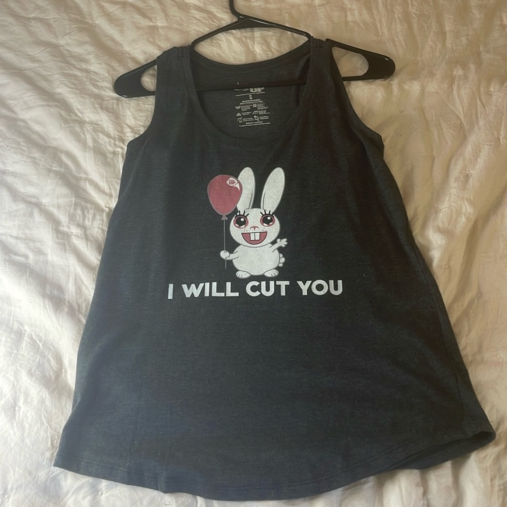Graphic tee